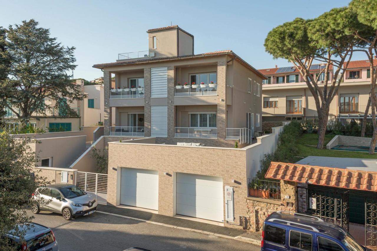 Prima Dell'Elba Family Apartments Piombino Exterior photo