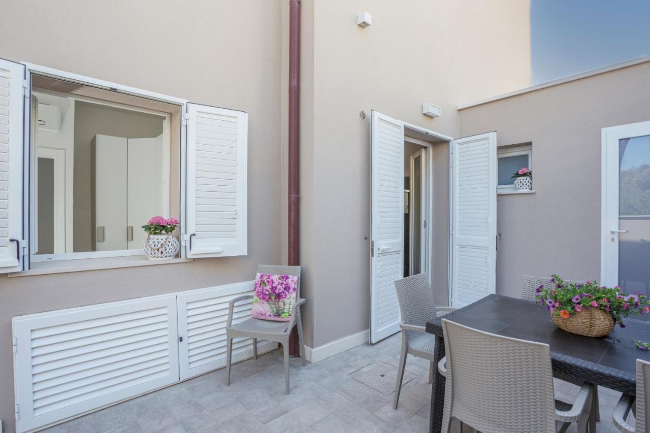 Prima Dell'Elba Family Apartments Piombino Exterior photo